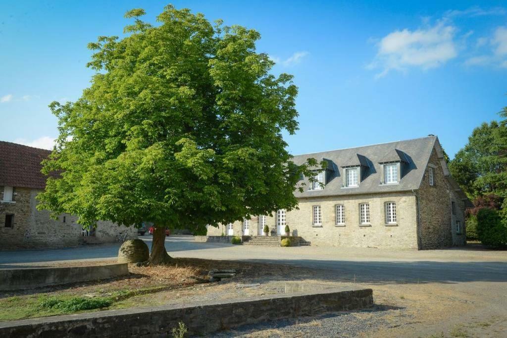 La Carbonniere Acomodação com café da manhã Conde-sur-Vire Exterior foto